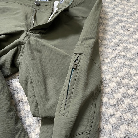 MEC Woman’s Hiking Pants - Comfy - size 12 - Picture 2 of 7